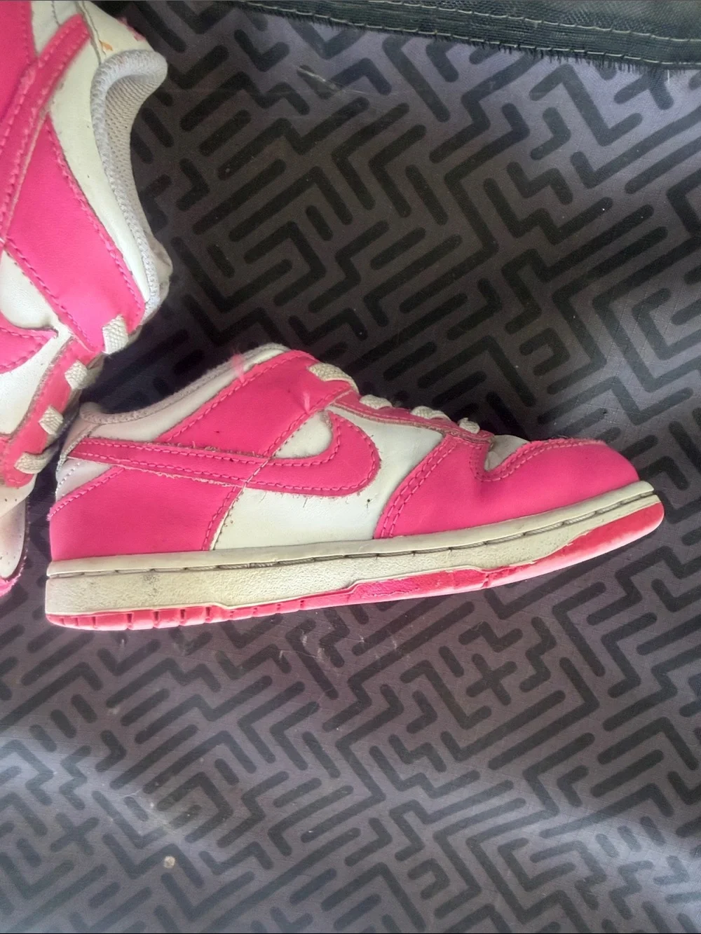 Nike Kids Pink and White Low-Top Sneakers